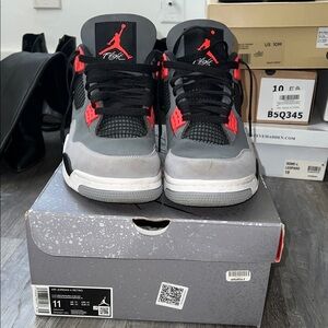 Jordan Retro Sneakers - Black, Gray, Red
